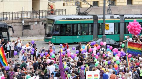 Małżeństwa jednopłciowe będą możliwe w Finlandii od 2016 r. 