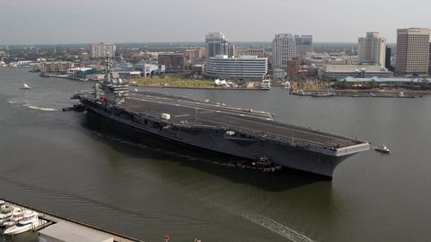 Amerykański lotniskowiec USS Dwight Eisenhower