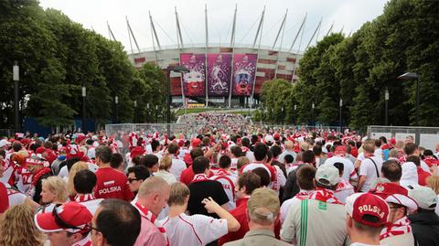 Rząsa o zapewnieniach UEFA ws. otworzenia dachu Narodowego