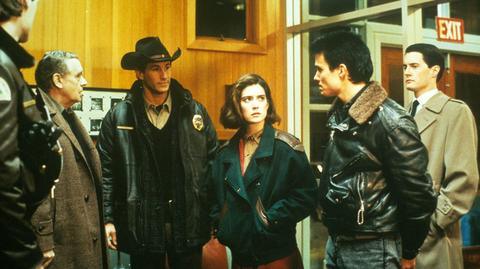 "Miasteczko Twin Peaks" to jeden z najdziwniejszych seriali w historii