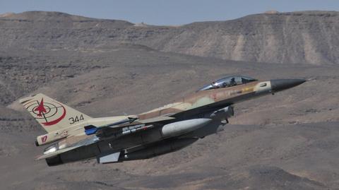 Izraelskie F-16 w trakcie ćwiczeń