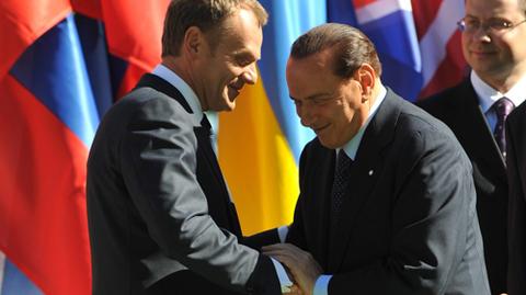 Tusk żartuje z Berlusconiego