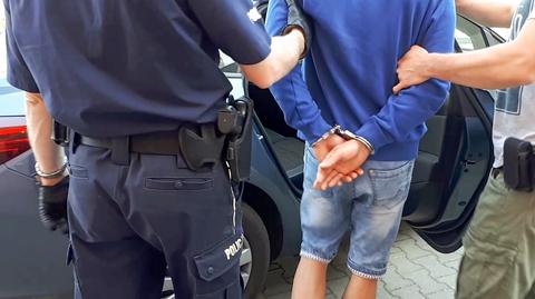 Uciekał na "podwójnym gazie", próbował potrącić policjantkę,