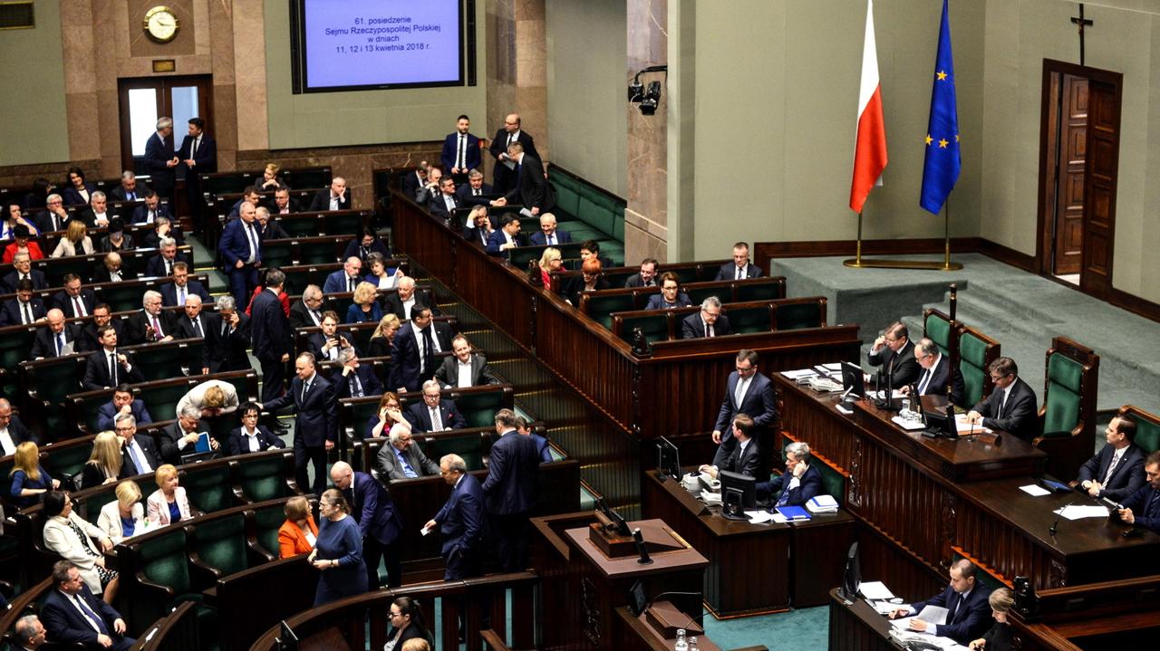 Sejm Rozpatruje Projekt Ustawy W Sejm rozpatruje zmiany w ustawach dotyczących wymiaru sprawiedliwości
