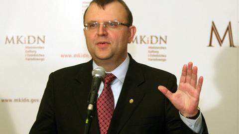 Ujazdowski, wraz z Dornem i Zalewskim zrezygnował ze stanowiska wiceprezesa PiS