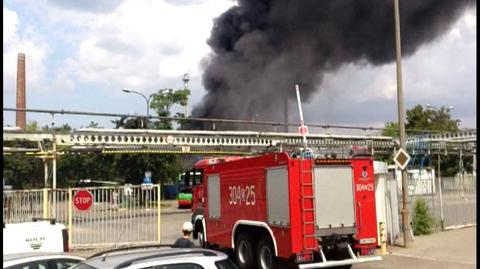 Chmury dymu nad Wrocławiue - nagranie świadka pożaru 