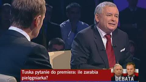 D.Tusk pyta o drożejące towary - Za Waszych rządów ludzie nie zarabiali, bo tracili pracę - odpiera J.Kaczyński