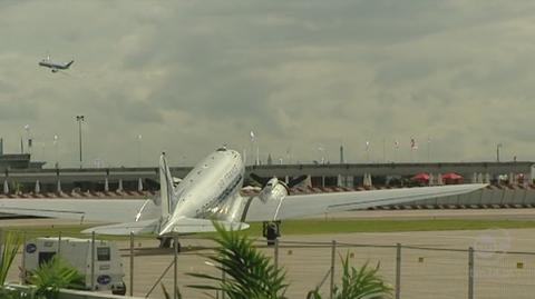 Dreamliner ląduje we Francji