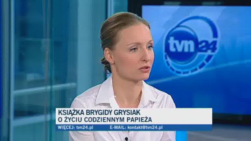 Dziennikarka TVN24 o ks. Mokrzyckim (TVN24)