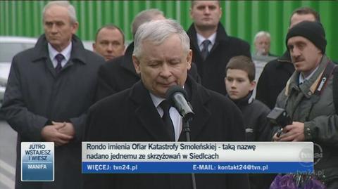 Jarosław Kaczyński podczas uroczystości w Siedlcach (TVN24)