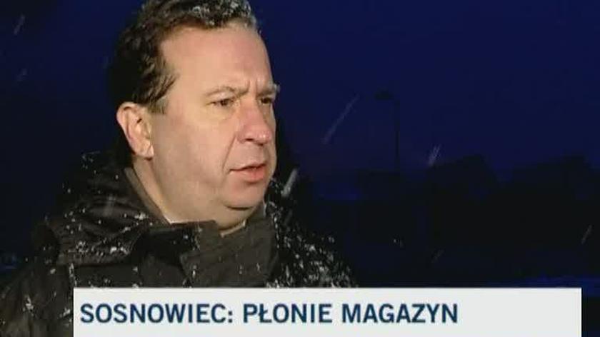 Jarosław Wojtasik ze straży pożarnej w Sosnowcu opowiada o akcji gaśniczej
