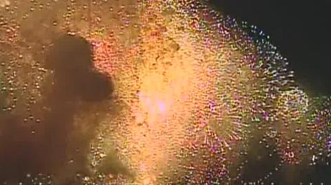 Kilkunastominutowy pokaz fajerwerków w Rio de Janeriro oglądało prawie milion osób (Reuters)