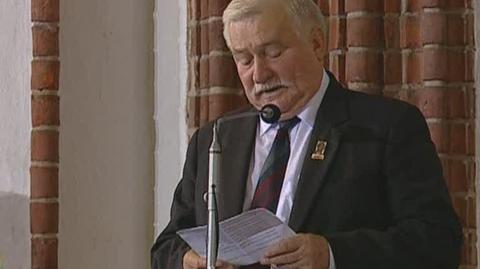 Lech Wałęsa żegna prof. Geremka