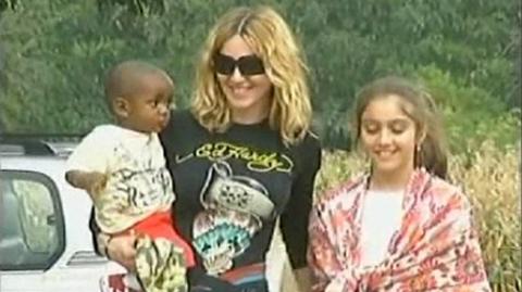Madonna do Polski przyleciała z dziećmi