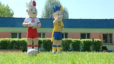 Maskotki Euro 2012 spotkały się z przedszkolakami