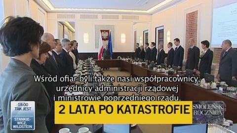 Minuta ciszy przed rozpoczęciem Rady Ministrów (TVN24)