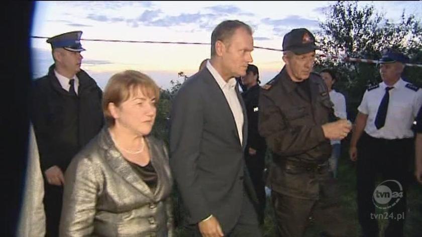 Na miejsce katastrofy przyjechał premier Donald Tusk (TVN24)