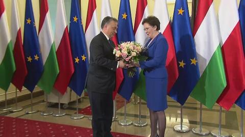 Orban już w Warszawie. Przyniósł kwiaty dla Kopacz