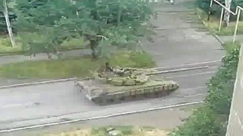 Pierwsze nagranie czołgów. Sniżne