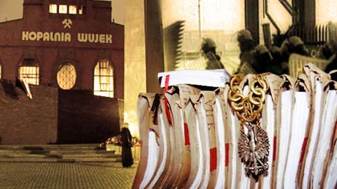 Po ogłoszeniu wyroku zebrani na sali odśpiewali hymn