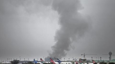 Polacy mają problem przez pożar lotniska