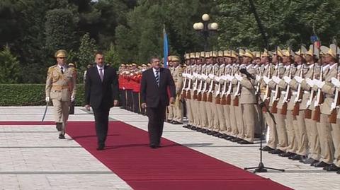 Powitanie polskiego prezydenta w Baku (TVN24)