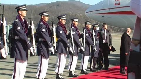 Powitanie prezydenta w Seulu (TVN24)