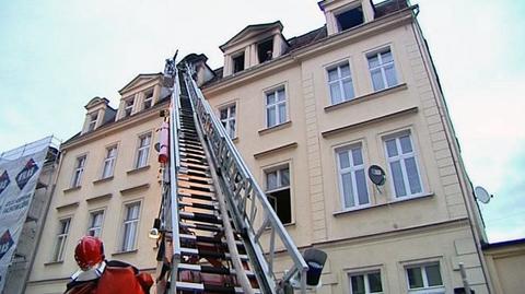 Pożar poddasza kamienicy w Poznaniu