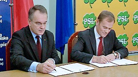 Premier Tusk i wicepremier Pawlak podpisują umowę koalicyjną