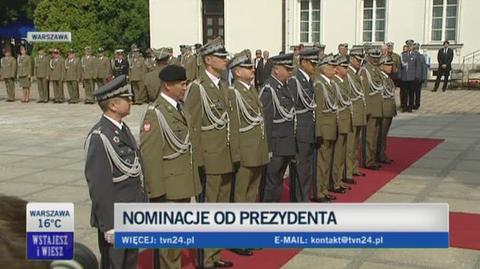 Prezydent wręcza generalskie nominacje