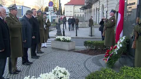 Prezydent złożył wieniec po pomnikiem Marszałka Piłsudskiego