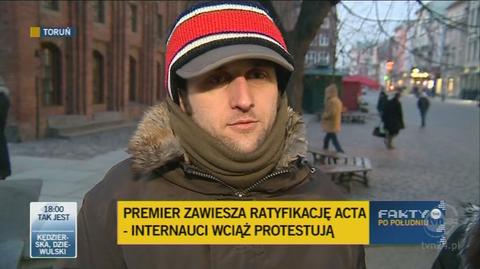 Protestujący w Toruniu (TVN24)