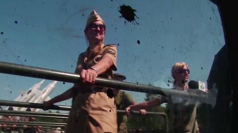 Przejażdżka amfibią PTS na pikniku militarnym w Skwierzynie