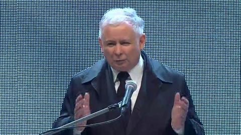 Przemówienie Jarosława Kaczyńskiego pod Pałacem Prezydenckim 