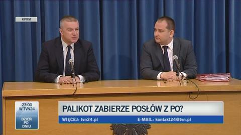 Rzecznik rządu Paweł Graś życzy Januszowi Palikotowi wesołych świąt