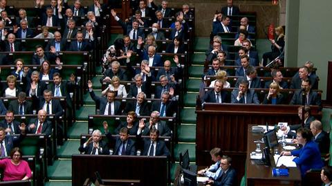 Sejm udzielił wotum zaufania rządowi Donalda Tuska (nagranie archiwalne z 2014 roku)