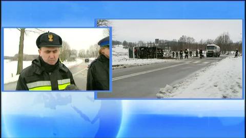 Strażacy relacjonują ze Świdrów (TVN24)