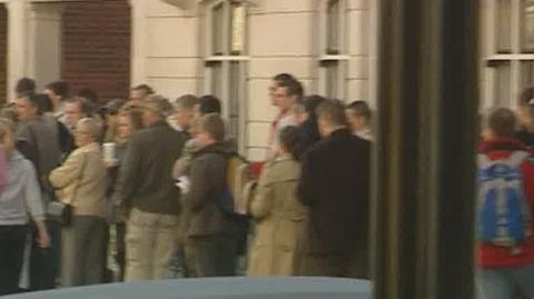 W Londynie, na wejście do lokalu wyborczego trzeba było czekać około pół godziny