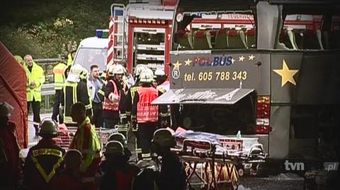 W wypadku polskiego autokaru w Niemczech zginęło 14 osób (TVN24)