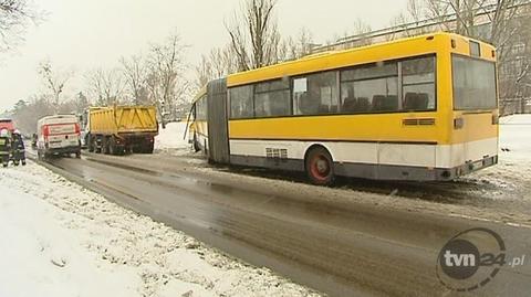 Wypadek autobusu w podwarszawskim Józefowie