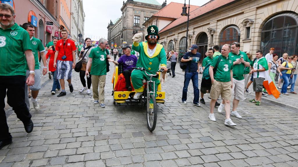 Zielona koniczyna przed meczem
