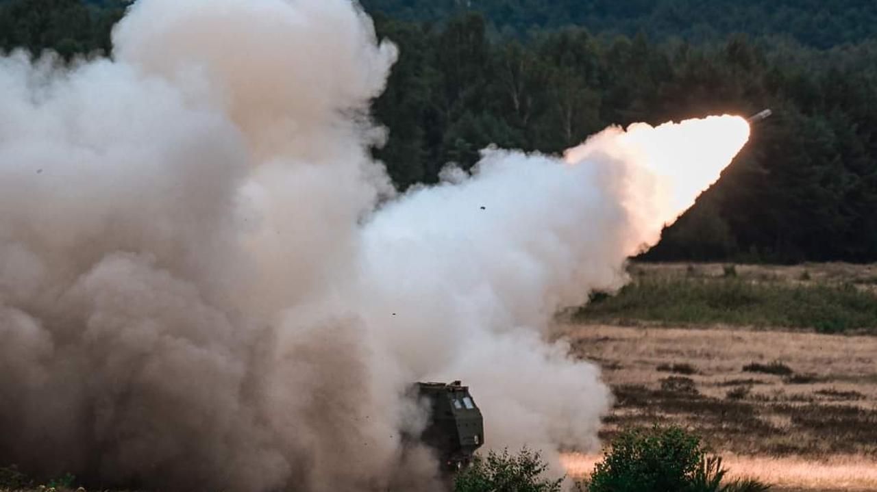 Ukraine.  Media: More than a hundred Russian soldiers were killed and wounded after firing on a convoy of HIMARS launchers