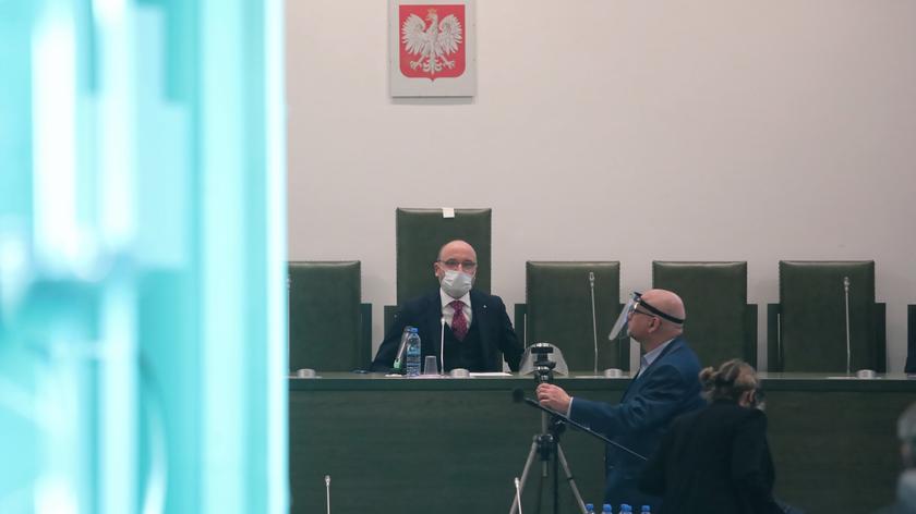 Sędzia Kamil Zaradkiewicz: dotychczas nie udało się ustalić wyników wyborów dot. członków komisji skrutacyjnej 