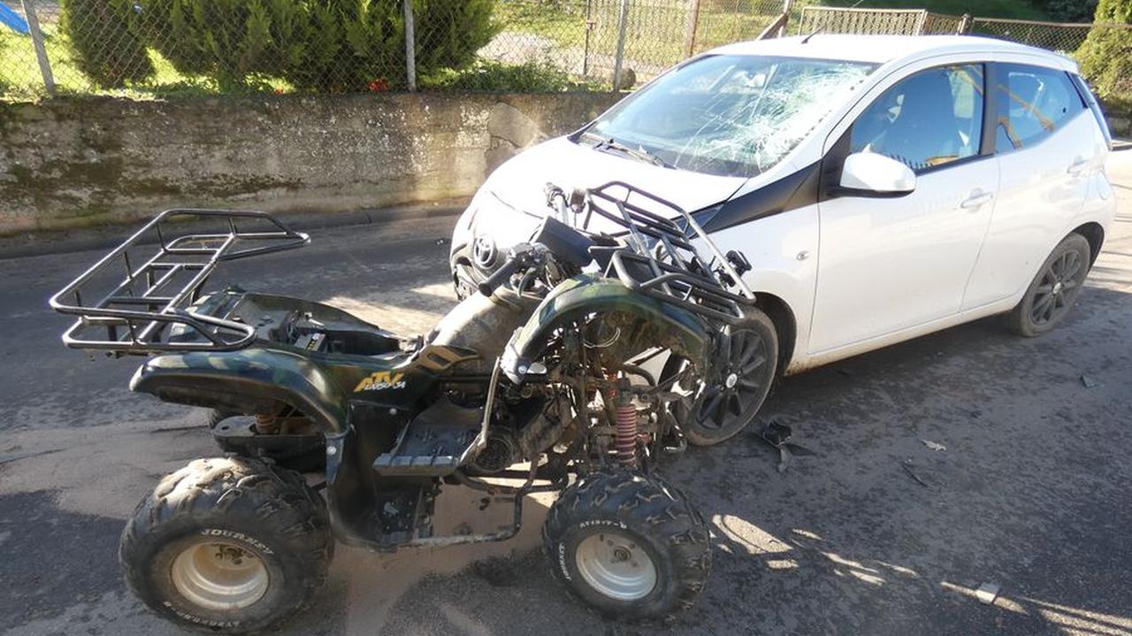 12-latek na quadzie zderzył się z autem, którym jechał 17-latek