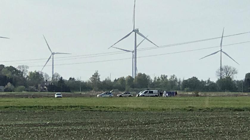 Policja przeszukiwała pole w pobliżu Nowego Dworu Gdańskiego