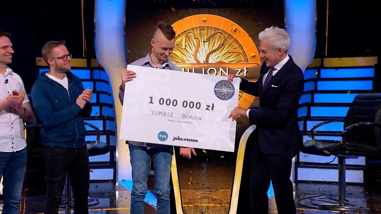 Millionaires.  Tomasz Boruch won in the program.  His path to a million – questions