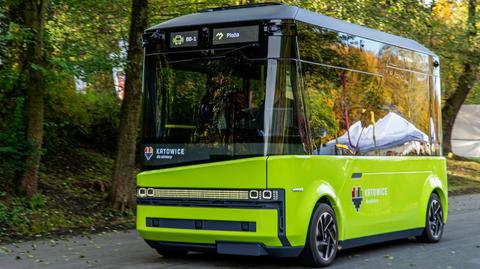 W Katowicach ruszyły testy autobusu autonomicznego
