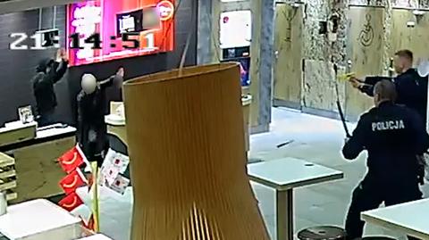 Nagranie ze Starogardu Gdańskiego. Atak w restauracji