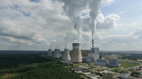 Demolition of cooling tower at Będzin power plant