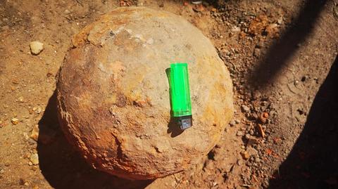 Construction workers find heavy cannonball in Polish city of Wrocław